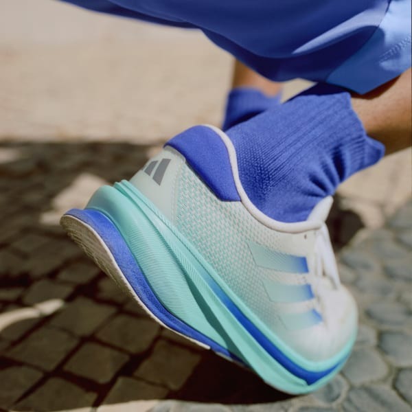 Τα τελευταία 50 ζευγάρια κάλτσες🎁Adidas 2026: Ορθοπεδικά παπούτσια για καθημερινή χρήση